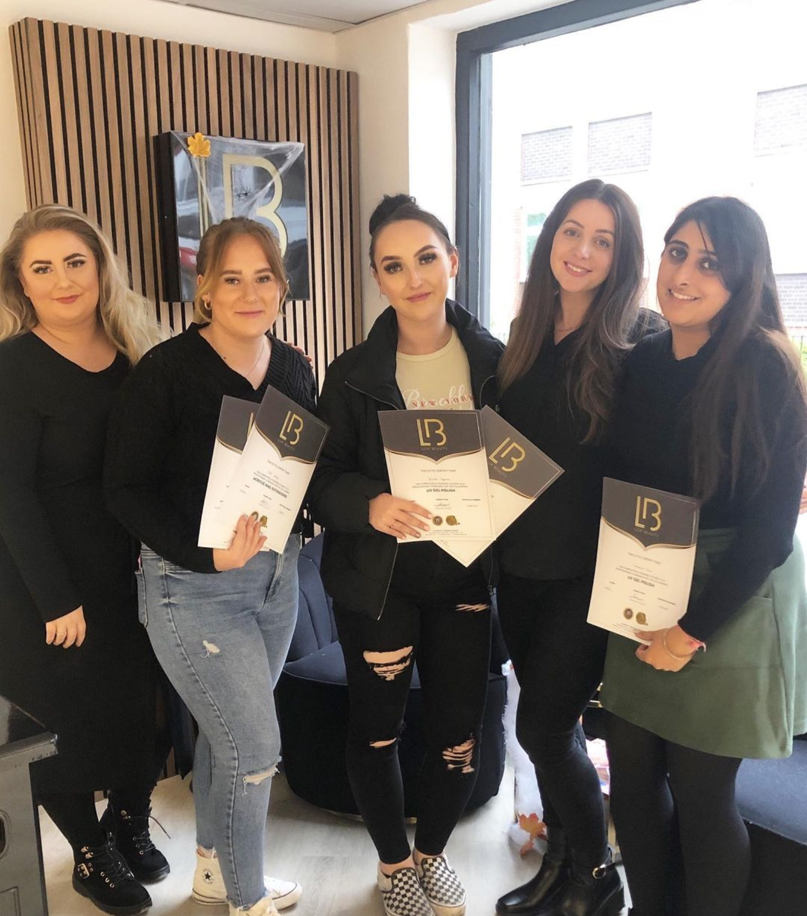 1 Day - Acrylic Extension Course